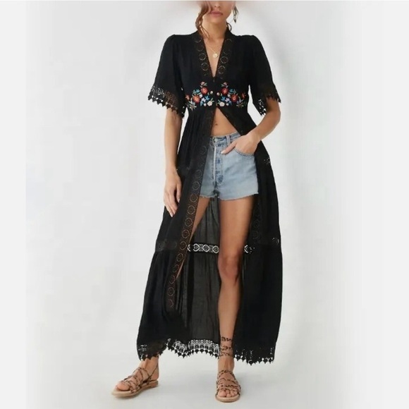 Forever 21 Tops - Floral Embroidered Duster Kimono Dress Womens S Black Multi Fairygoth Boho Lace